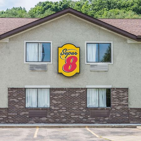 Super 8 By Wyndham Delmont Hotel Buitenkant foto